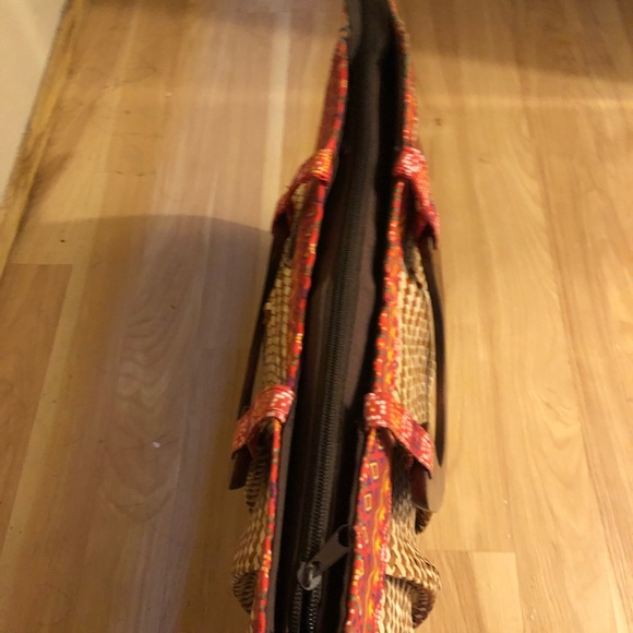 QUICK SALE: Bayong “tote” Brandnew with Tags weaved cotton & wicker material - Picture 4 of 7